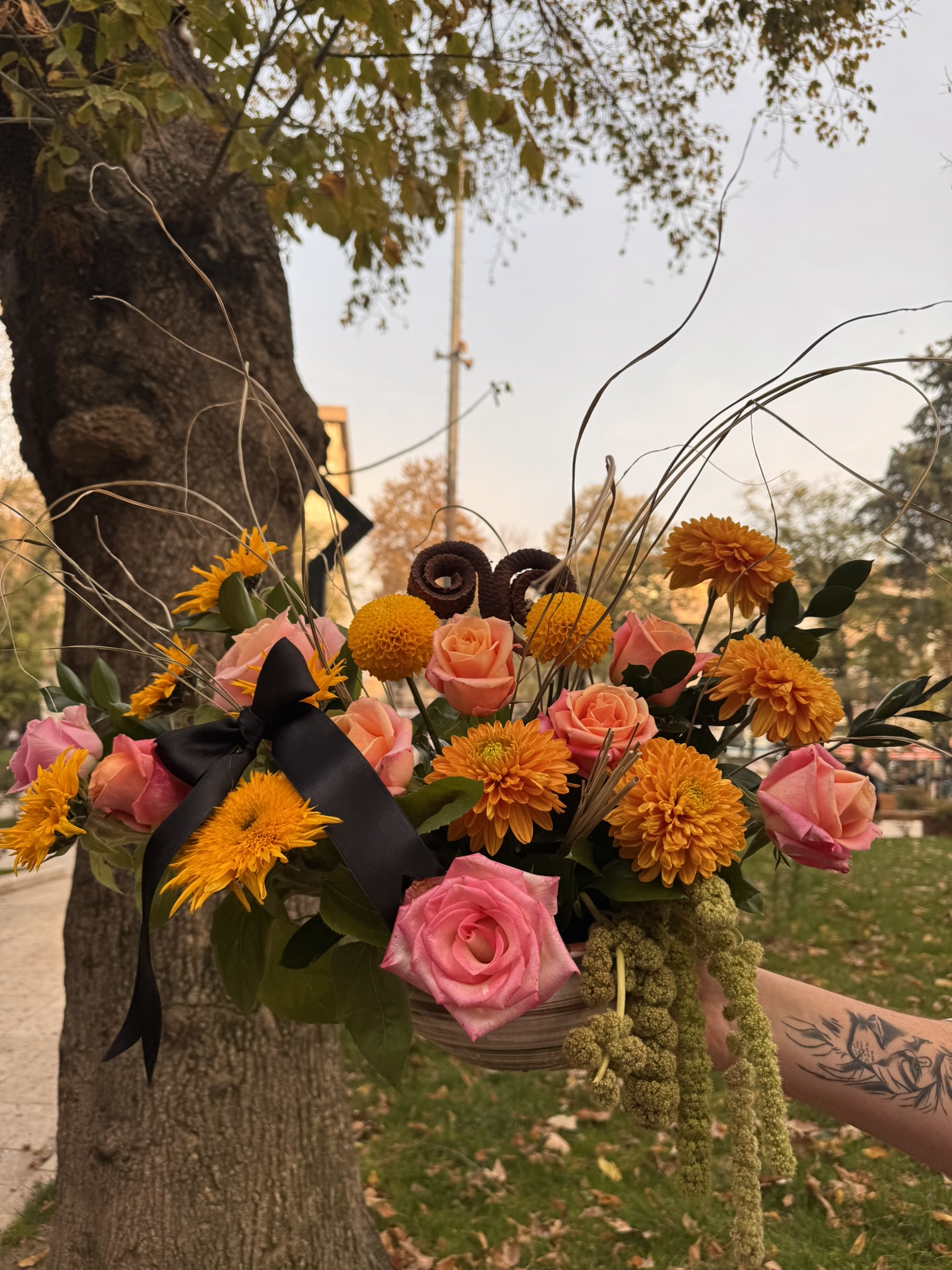 CANLI ÇİÇEK ARANJMANI